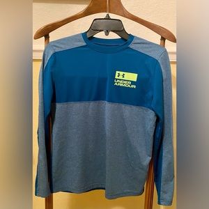 Under Armour Boys Youth Large Blue Long Sleeved Shirt